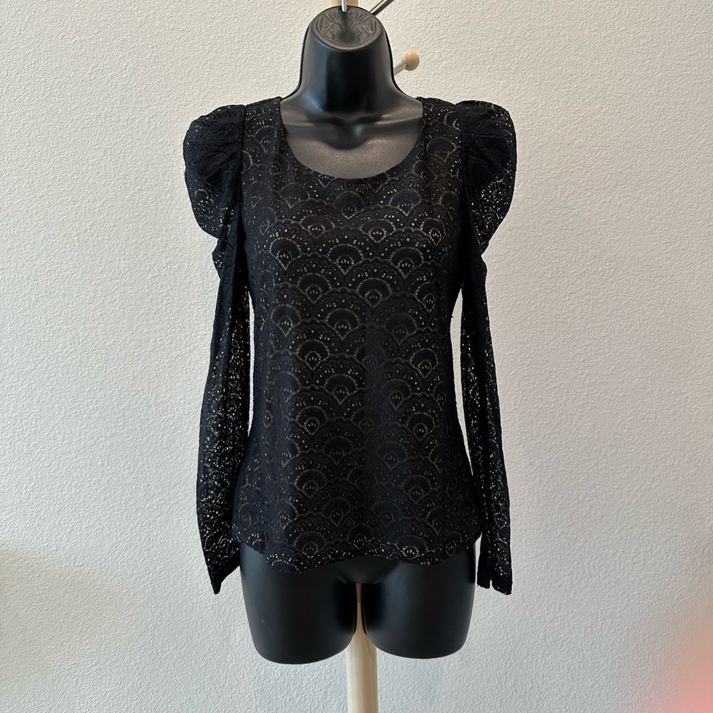 Black long sleeve lace top - S